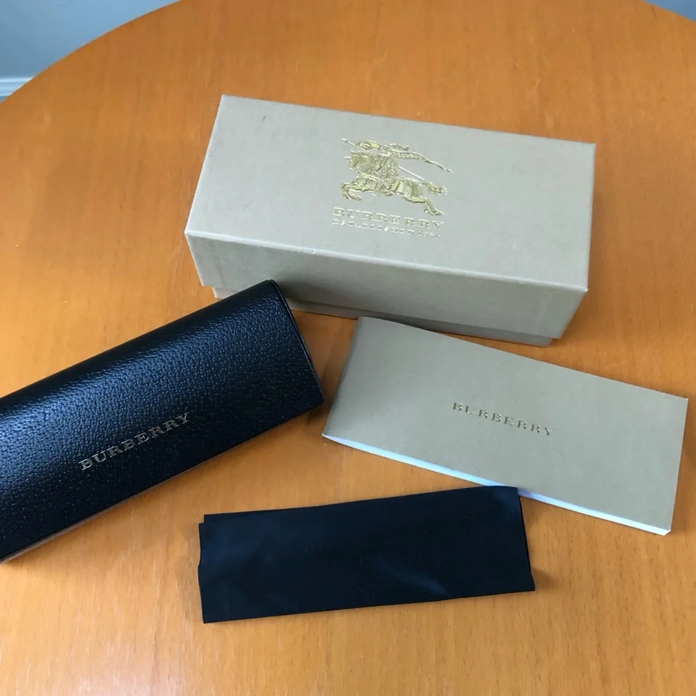 Burberry sunglasses